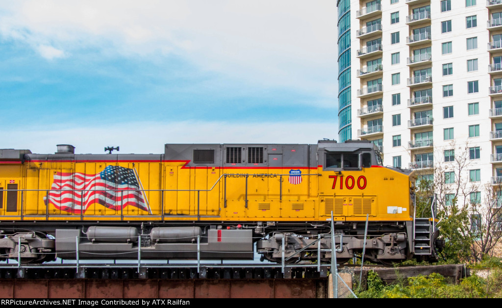 UP 7100